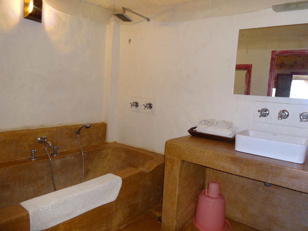 Raasleela Luxury Camp Udaipur Exterior foto